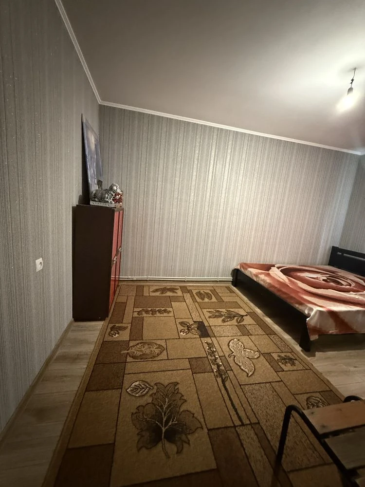 Продам  просторный дом .Верхняя Хортица