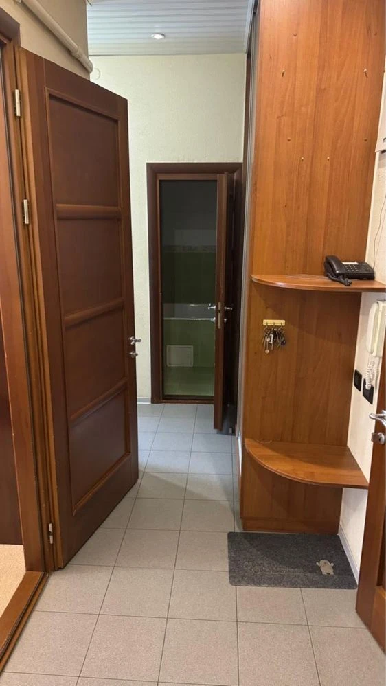 квартира 2 кімнатна Шекавицька 36, Поділ, біля метро Контрактова площа