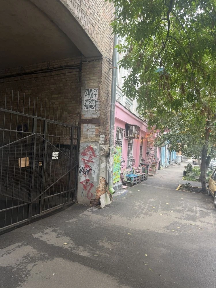 квартира 2 кімнатна Шекавицька 36, Поділ, біля метро Контрактова площа