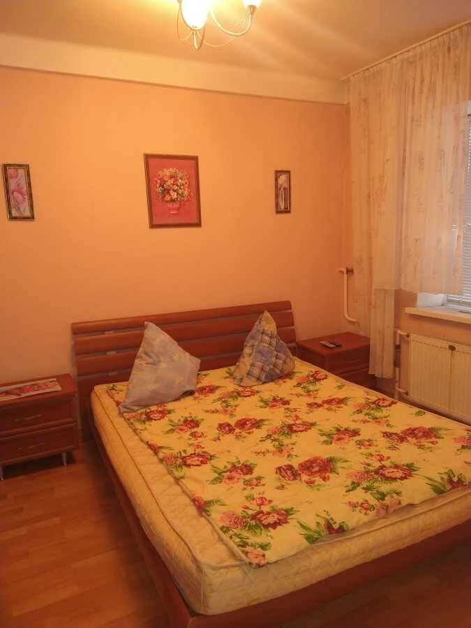 Довгострокова здача 3-кімнатної квартири, Київ, Дніпровський район, вулиця Ентузіастів