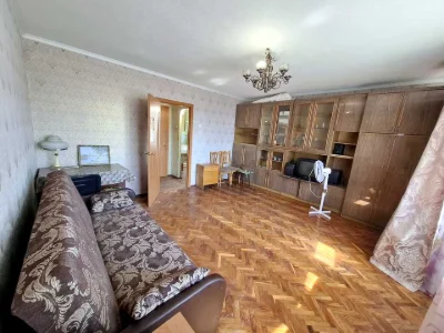 Квартира. Київ, Березняківська вул.