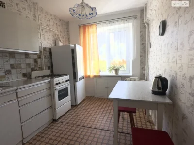 Long-Term Rental Apartment, Шевchenkivsky