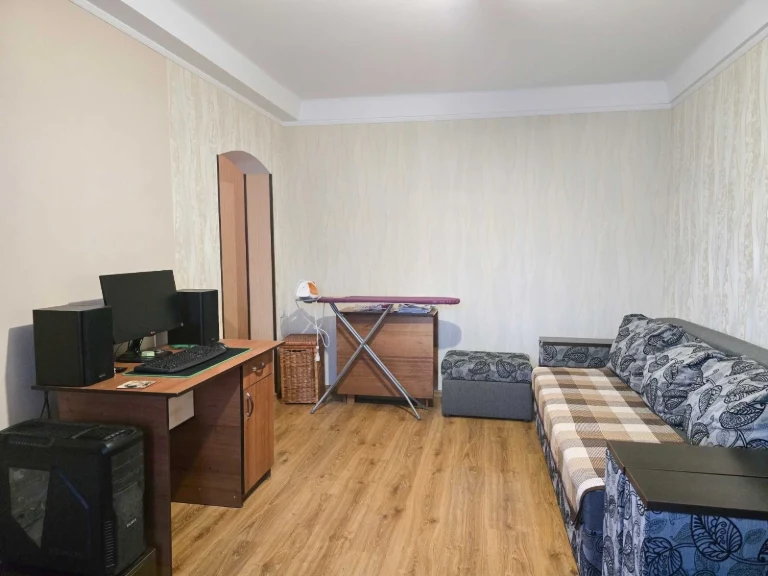 1-bedroom apartment, 32.6 sq m, Lesovy (Cosmonaut Popovych Street).
