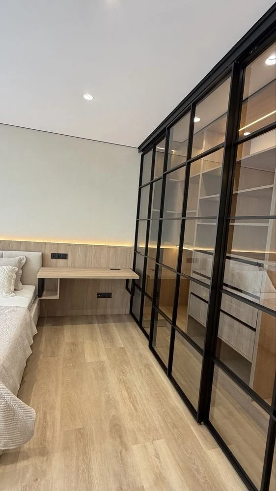 For sale. Selling a view 1-bedroom apartment in the Kub2 residential complex in Dnipro