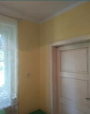 For Sale: 100 sq m House in Village Turiya Poliana, Zakarpattia, 25 km from Perechyn district center and 55 km from Uzhgorod Oblast center.