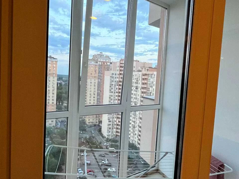 Квартира. Київ, Юрія Поправки вул.