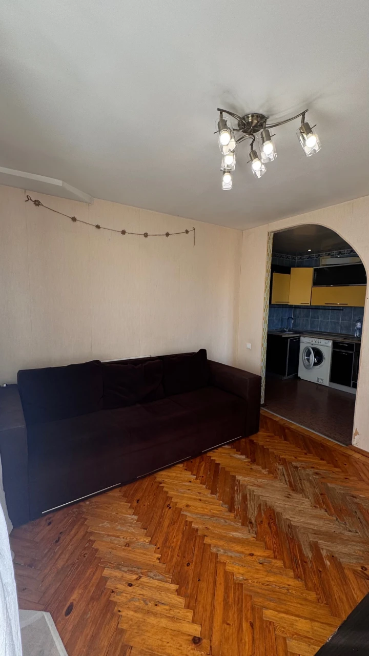 Продам власну 2 кімнатну квартиру пр.Байрона, 167в
