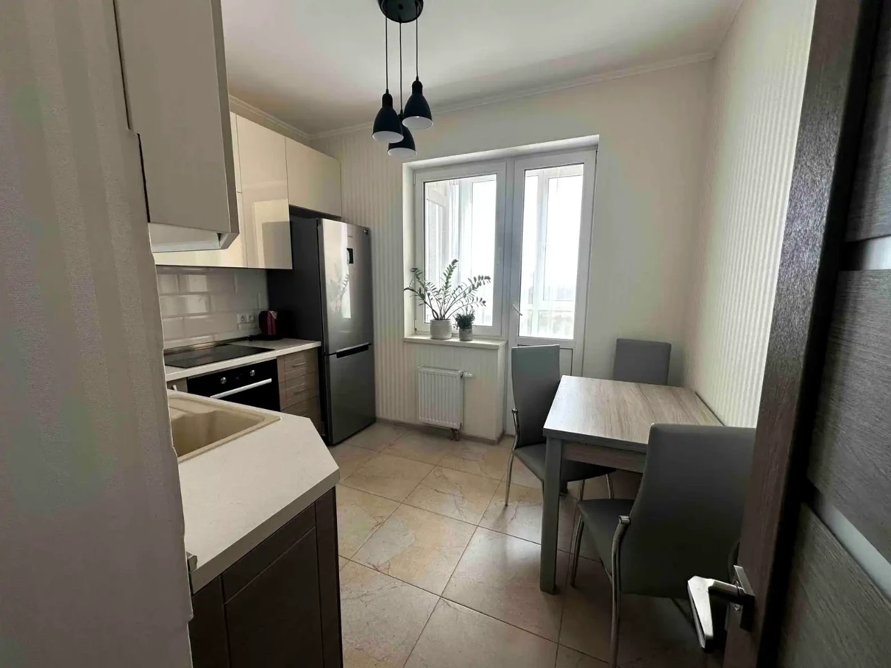 Rent 1-bedroom apartment 40 sq m, 17th floor