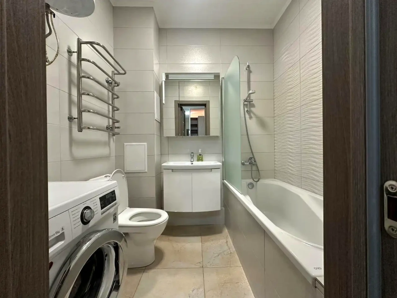 Rent 1-bedroom apartment 40 sq m, 17th floor