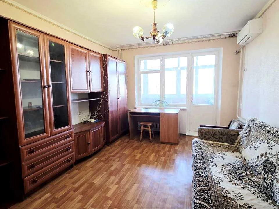 Квартира. Дніпро, Мукаша Салакунова вулиця
