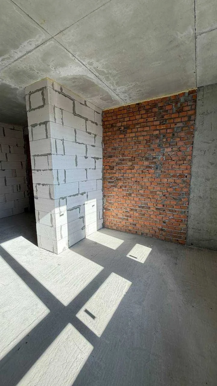 Продажа 1-комнатной квартиры на ул. Стрийской, район Налоговой. Без комиссии.