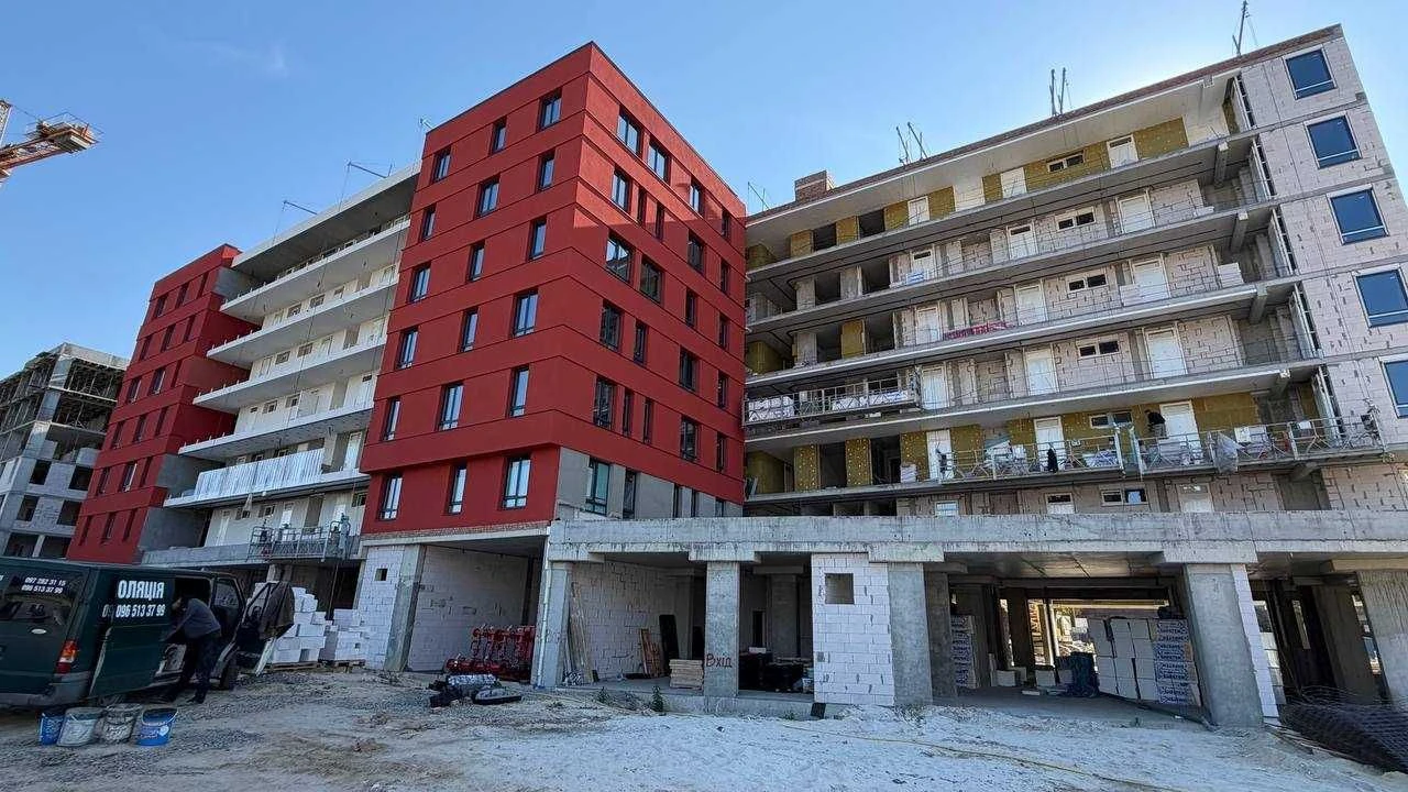 Продажа 1-комнатной квартиры на ул. Стрийской, район Налоговой. Без комиссии.