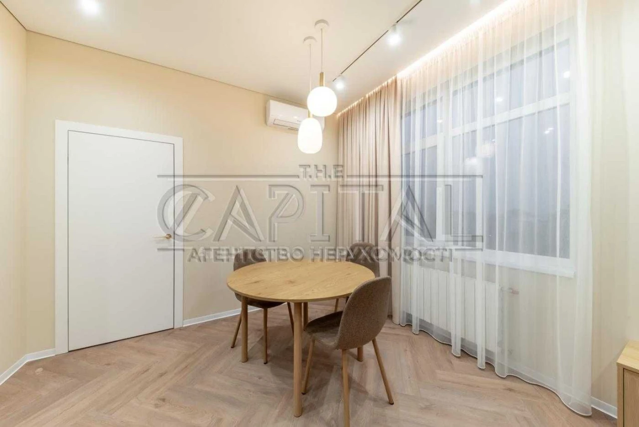 Stylish 1-bedroom apartment for sale, 54.7 sq m, in the Henesi House complex