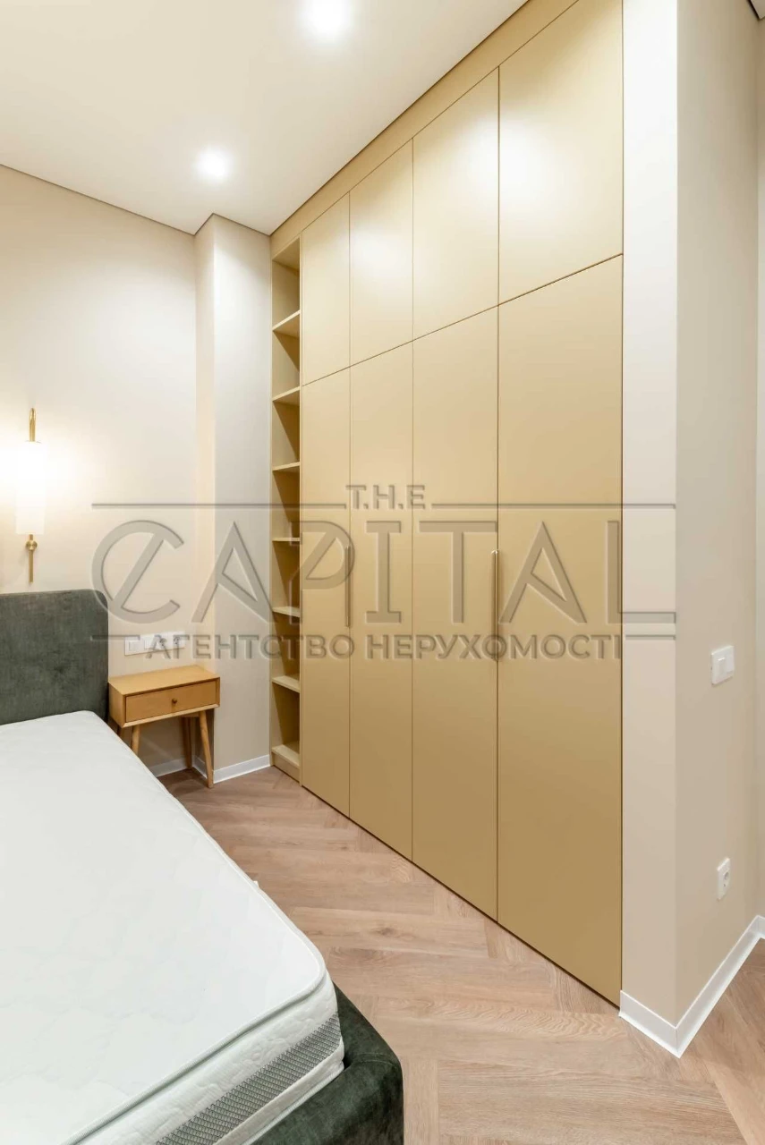Stylish 1-bedroom apartment for sale, 54.7 sq m, in the Henesi House complex