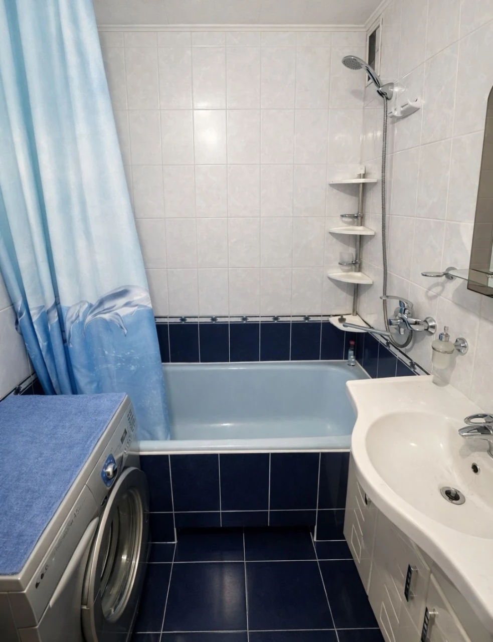 Sale of a 3-room apartment in Troeshchyna / Balzac Street
