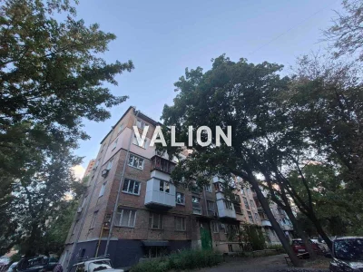 продаж 2-кімнатної квартири Печерськ, Міхновського 28А, біля