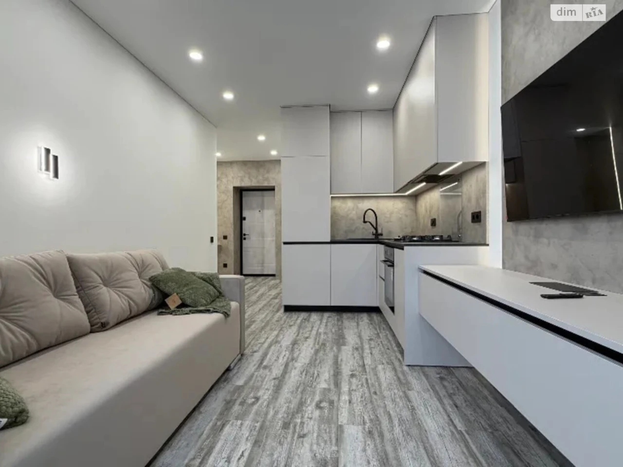 Apartment for Sale - Шевchenkivsky District