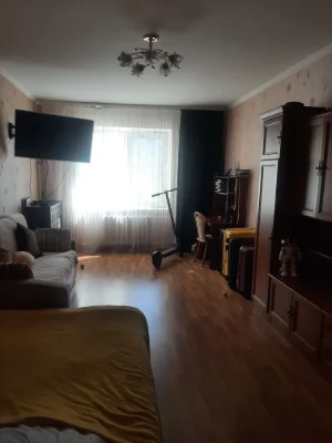 Продается двухкомнатная квартира в Одессе. Проспект Анатра (Вишнев)