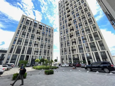 Оренда 2-кімнатна квартира 75 м² з авторським ремонтом, вид на Дніпро - ЖК Славутич, вул. Заречна, 4, корпус 2