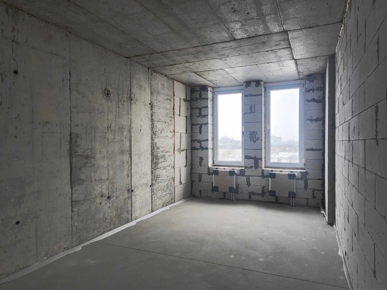 2-room apartment in a new building on Prokhovorsky baz-01