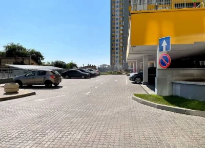 Двокімнатна квартира в центрі міста, біля парку, ЖК "Михайлівський городок"