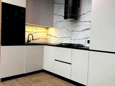 Квартира. Ивано-Франковск, улица Юлианы Пелеша