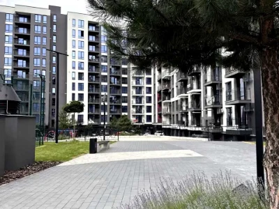 Квартира. Ивано-Франковск, улица Юлианы Пелеша