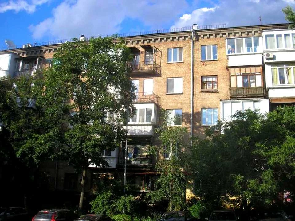 Квартира. Київ, Миколи Міхновського бульв.