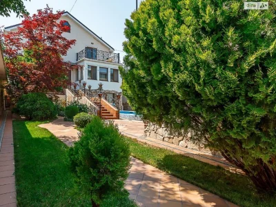 House for sale Velykyi Fontan