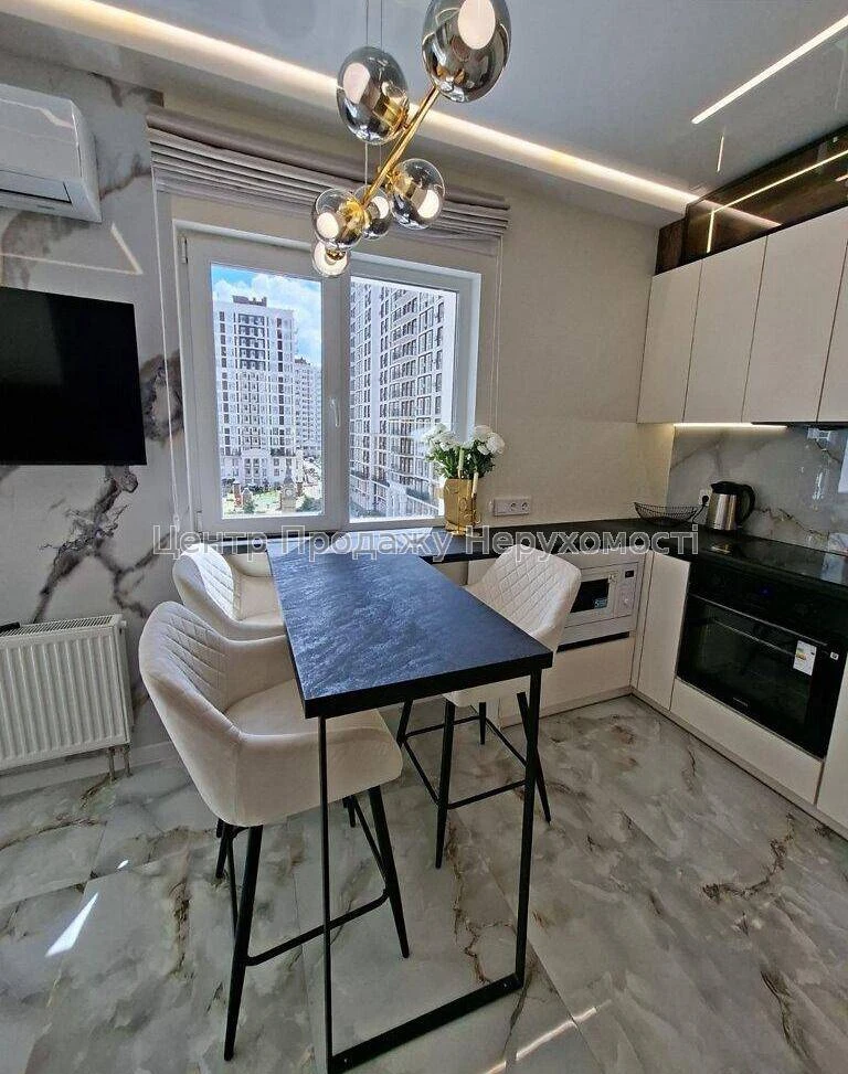 Продаж 1-кімн. квартири 41, 5 м² в ЖК Нова Англія, Київ, 6/1