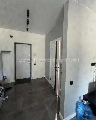 Продаж 1-кімн. квартири, Київ, 1/4 пов, 35м², зручне розташу