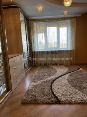 Продаж 2-кімн. квартири 49 м² на 5 поверсі у Києві! Відмінне