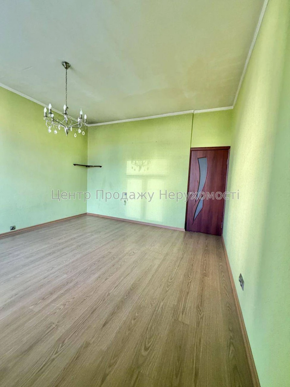 Продаж 2-кімн. квартиру, 3/3 пов, 60 м², Київ – чудовий варі