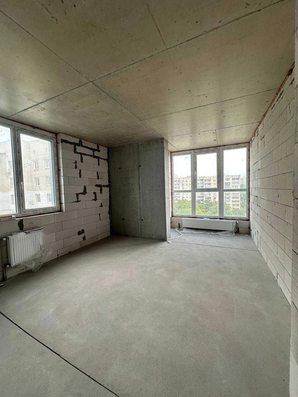 2 bedroom apartment, new building, Bukayevska Bugayevska baz
