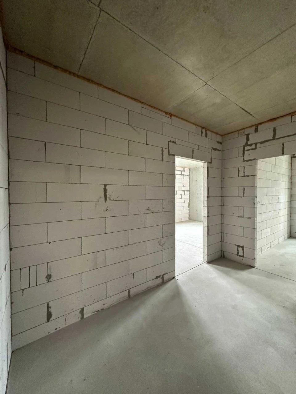 2 bedroom apartment, new building, Bukayevska Bugayevska baz
