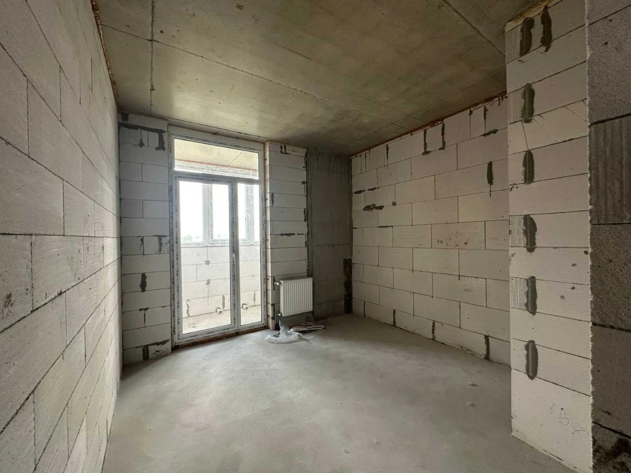 2 bedroom apartment, new building, Bukayevska Bugayevska baz