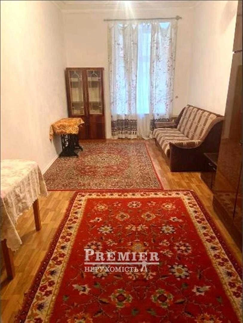 Продається виділена комунальна квартира в самом центре Одессы