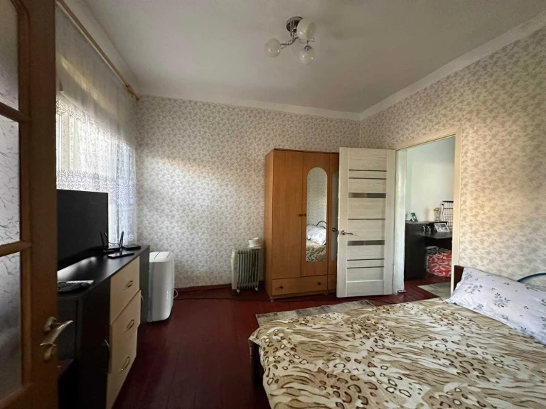 2 Bedroom Apartment near Pership near the city center - baz-01
