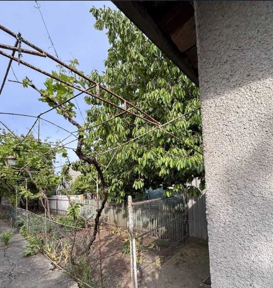 For sale plot of 6 acres in the area of Fontana Boulevard