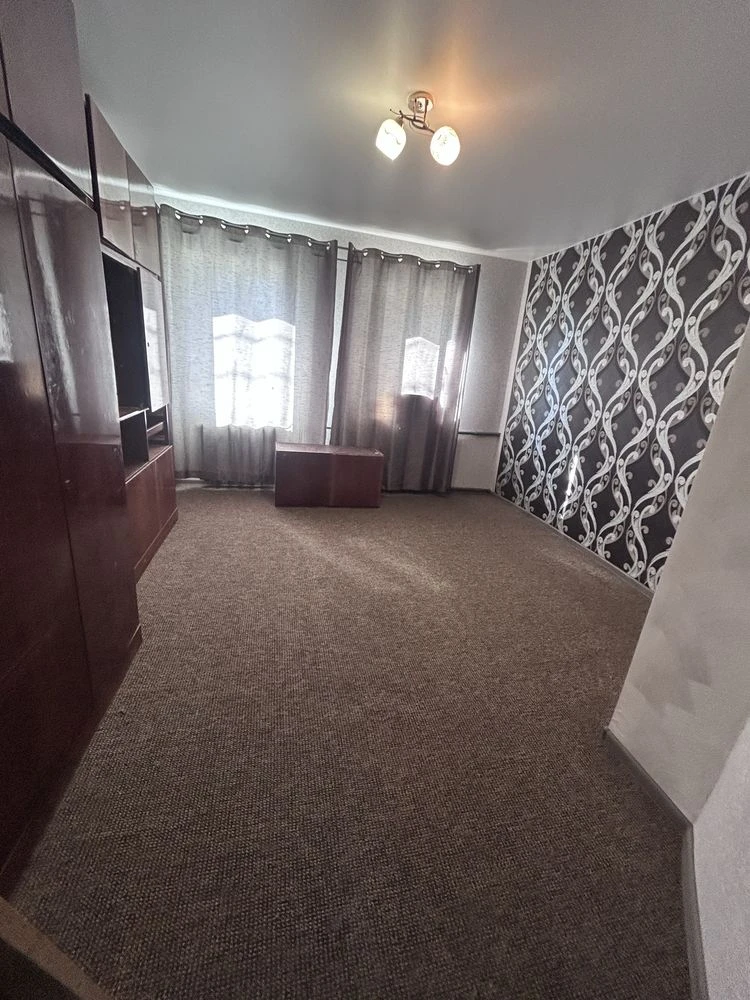 Продаж будинку -центральний район міста