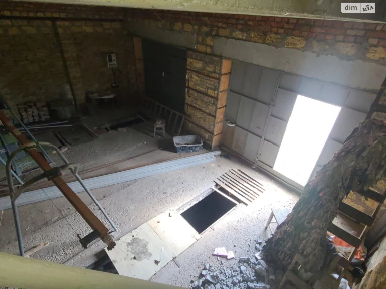 For Sale: Separate Garage in Namyv