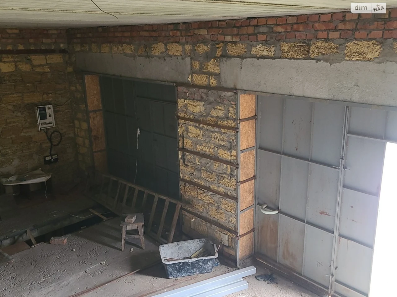 For Sale: Separate Garage in Namyv
