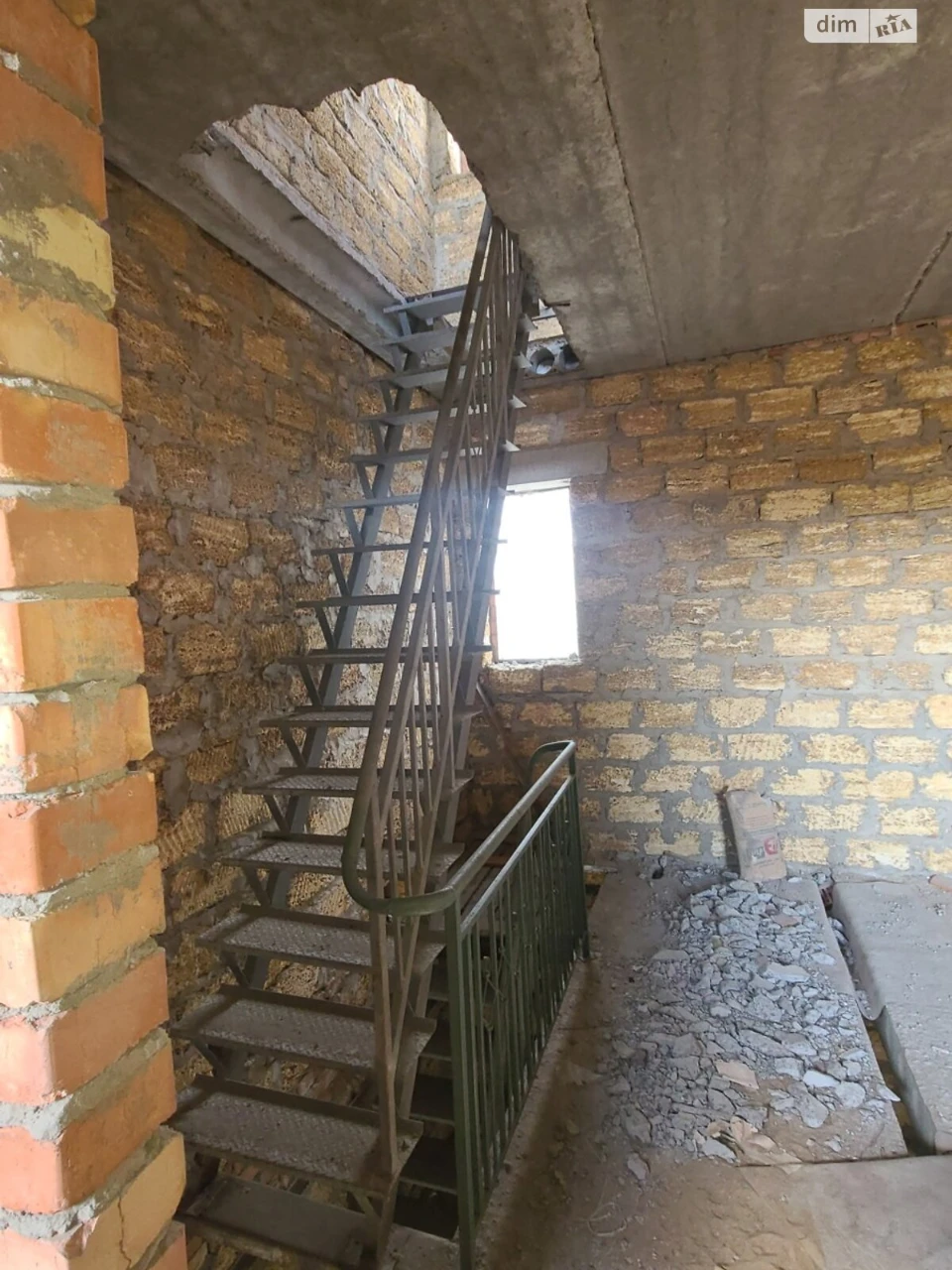 For Sale: Separate Garage in Namyv