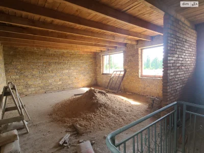 For Sale: Separate Garage in Namyv