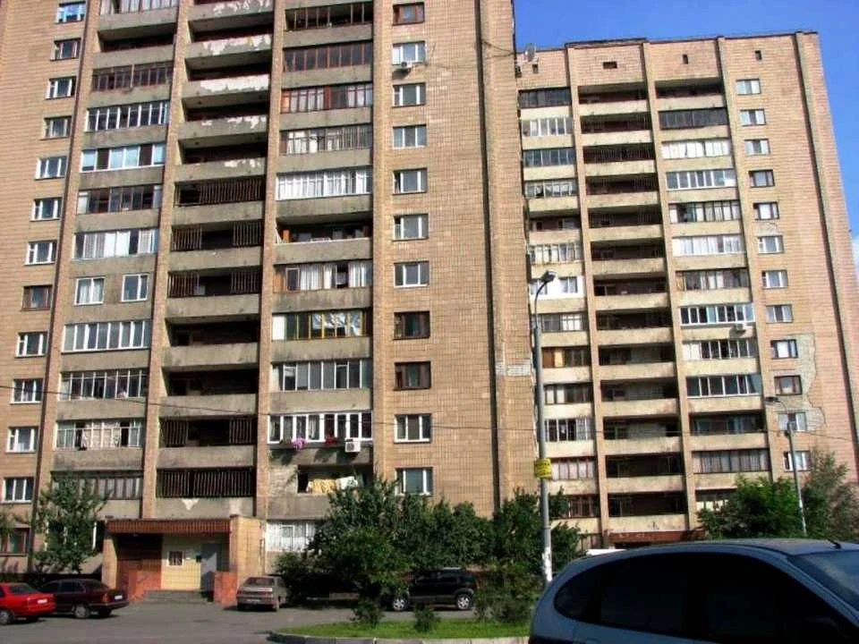 Квартира. Київ, Сосницька вул.