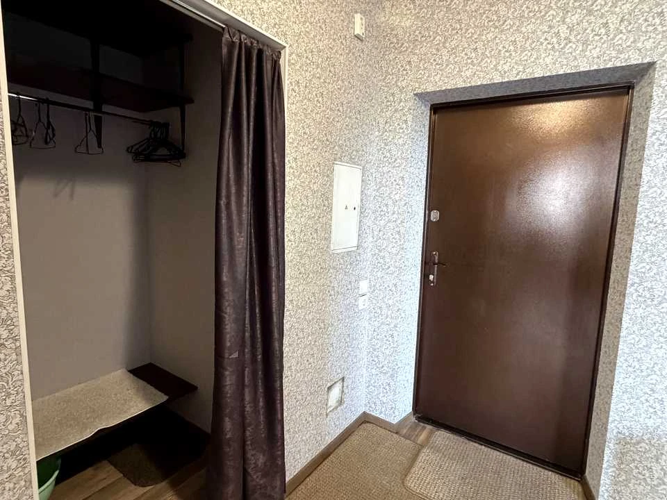 Квартира. Київ, Анни Ахматової вул.