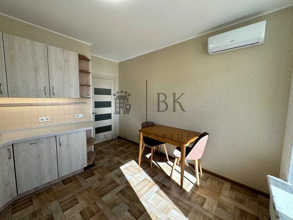 Apartment. Kyiv, Beryстейський Prospect.