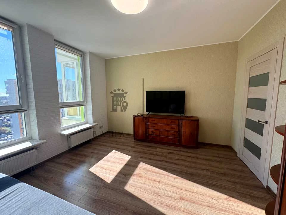 Apartment. Kyiv, Beryстейський Prospect.