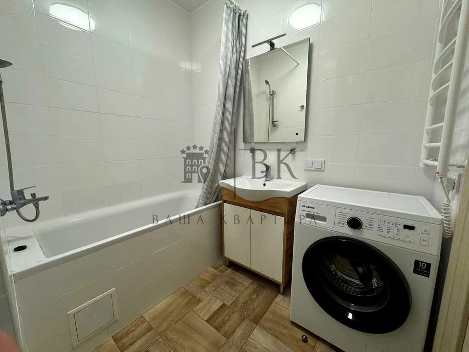 Apartment. Kyiv, Beryстейський Prospect.