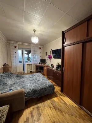For Sale: 2 rooms. Right bank. Осипенkovsky.